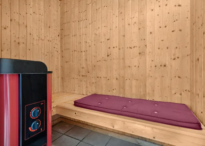 Lovely In With Sauna